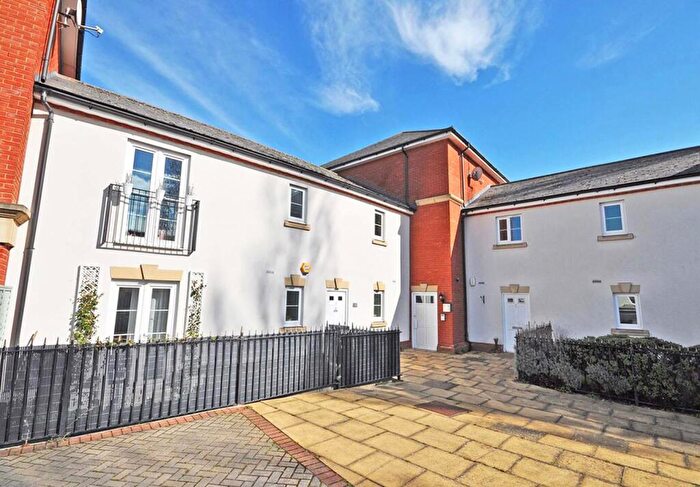 2 Bedroom Apartment For Sale In Little Dominie Court, Fayrewood Drive, Great Leighs, Chelmsford, CM3