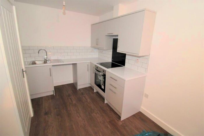 2 Bedroom Apartment To Rent In Claremont Road, Rugby, CV21