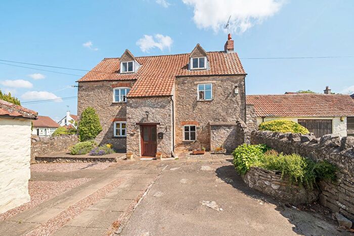 6 Bedroom Detached House For Sale In The Street, Olveston, BS35