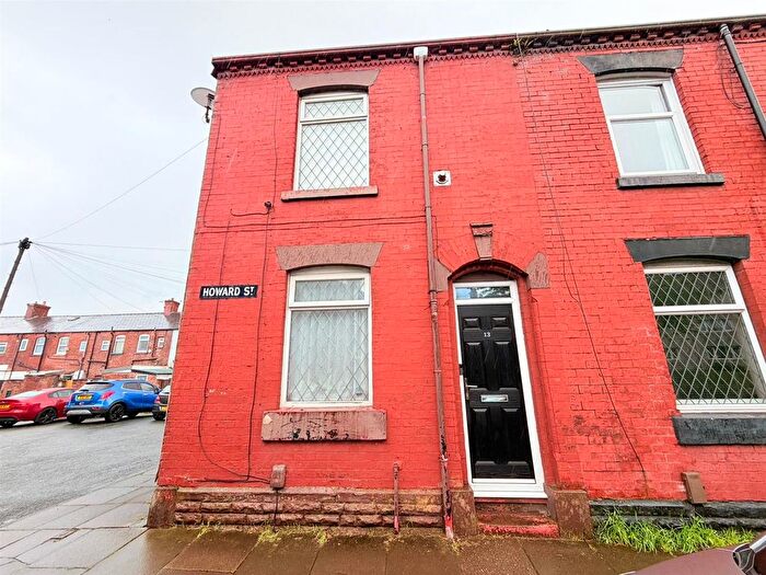 2 Bedroom End Of Terrace House For Sale In Howard Street, Ashton-Under-Lyne, OL7