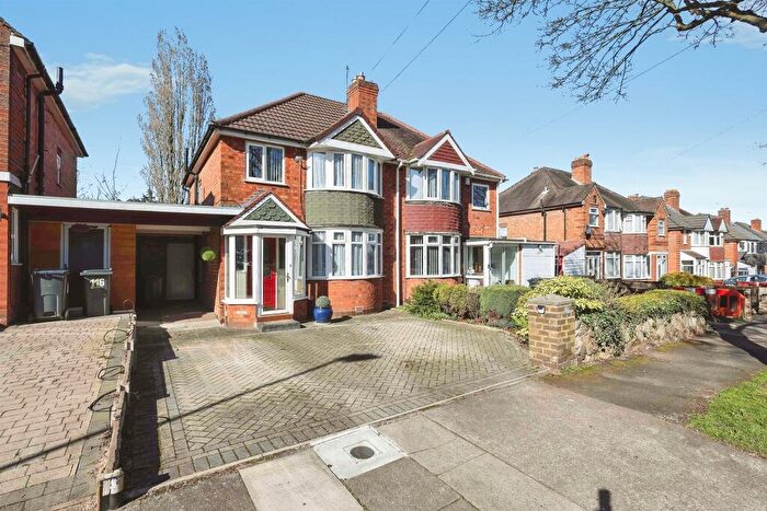 3 Bedroom Semi-Detached House For Sale In Sunnymead Road, Birmingham, B26