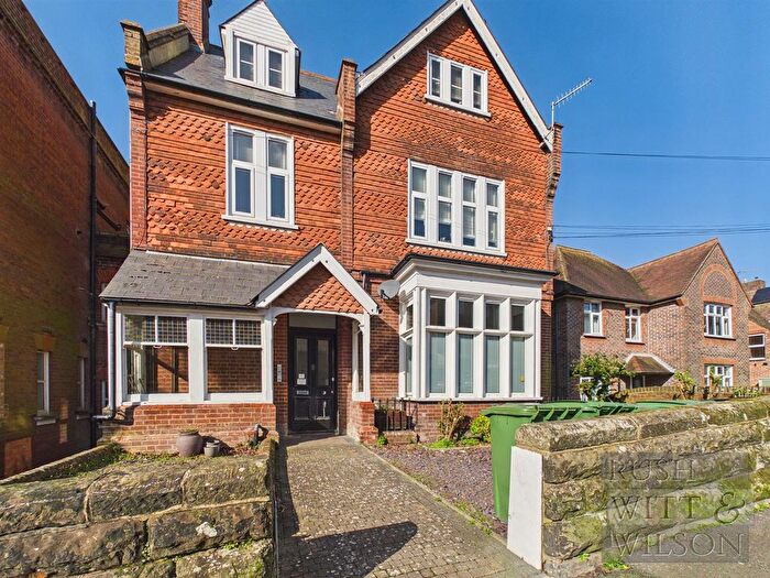 1 Bedroom Flat For Sale In Chapel Park Road, St. Leonards-On-Sea, TN37