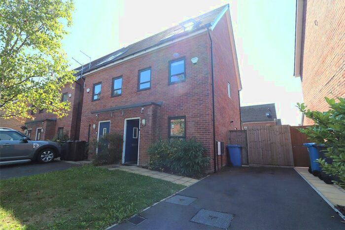 3 Bedroom Semi-Detached House To Rent In Mallow Drive, Salford, Greater Manchester, M7