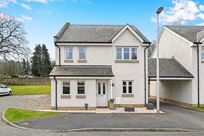 5 Bedroom Link Detached House For Sale In St Davids Gardens, Eskbank, Dalkeith, EH22