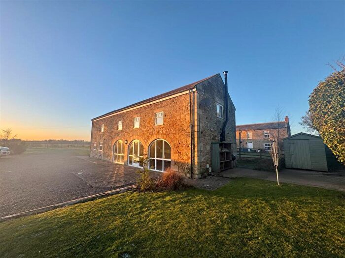 4 Bedroom Cottage To Rent In Stone Roof Barn, Mitford, NE61