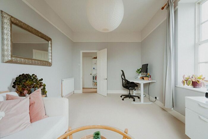 2 Bedroom Apartment For Sale In The Glebe, Thorverton, EX5