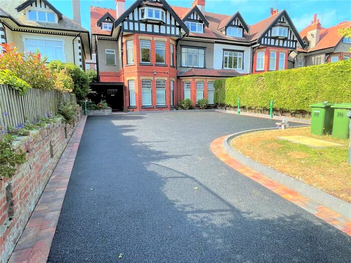 2 Bedroom Flat To Rent In Park Road, West Kirby, Wirral, CH48