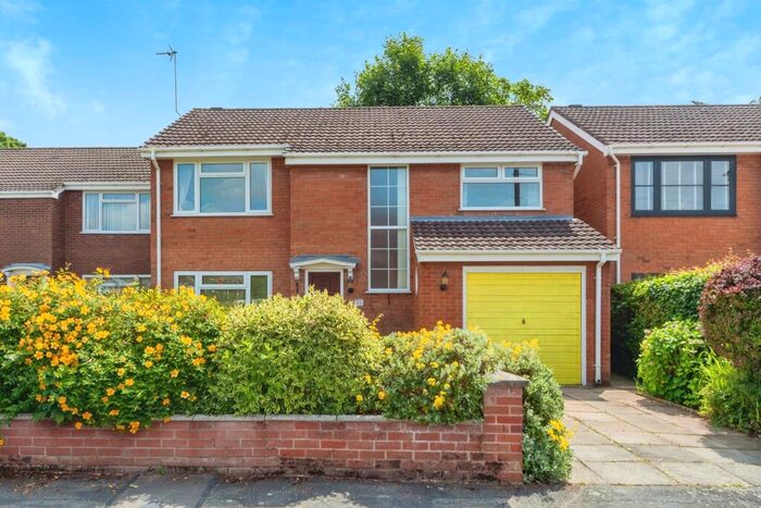 4 Bedroom Detached House For Sale In Crofters Way, Saughall, Chester, CH1