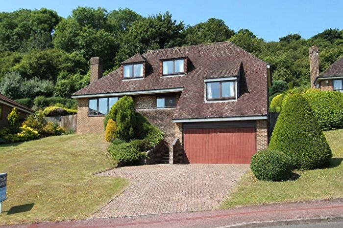 5 Bedroom Detached House For Sale In Lincoln Close, Eastbourne, BN20