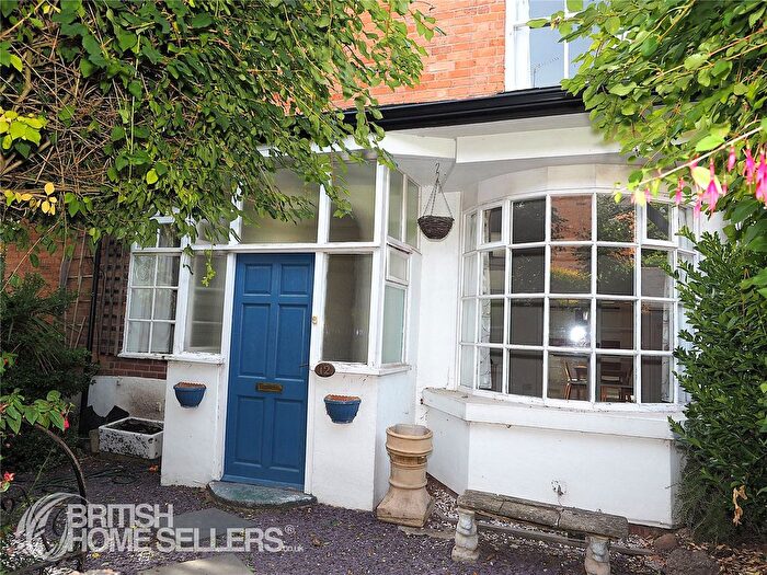 3 Bedroom Terraced House For Sale In Church Avenue, St. Marys Row, Moseley, Birmingham, B13