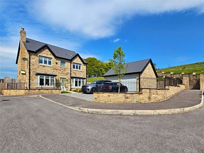 4 Bedroom Detached House For Sale In Johnny Barn Close, Rawtenstall, Rossendale, BB4