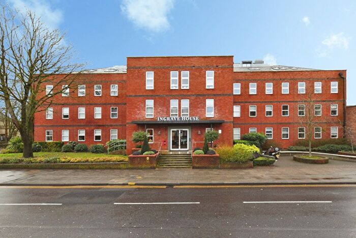 2 Bedroom Property For Sale In Ingrave Road, Brentwood, Essex, CM15