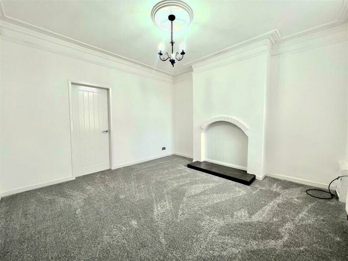 2 Bedroom Terraced House To Rent In St. Pauls Street, Stalybridge, SK15