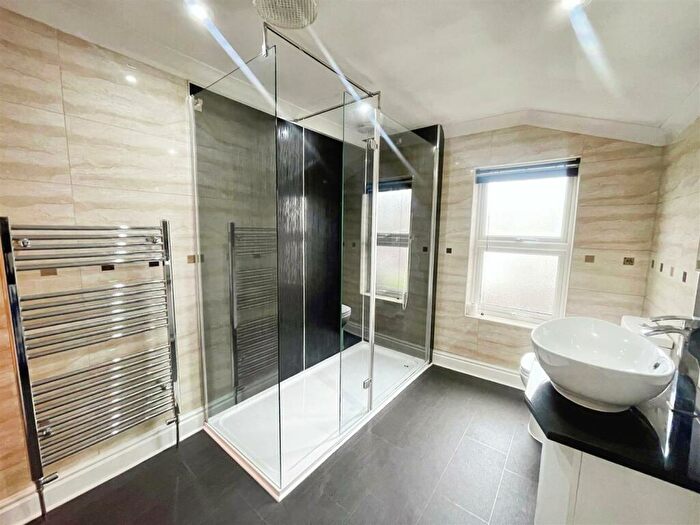 3 Bedroom House To Rent In Chadwell Road, Grays, RM17