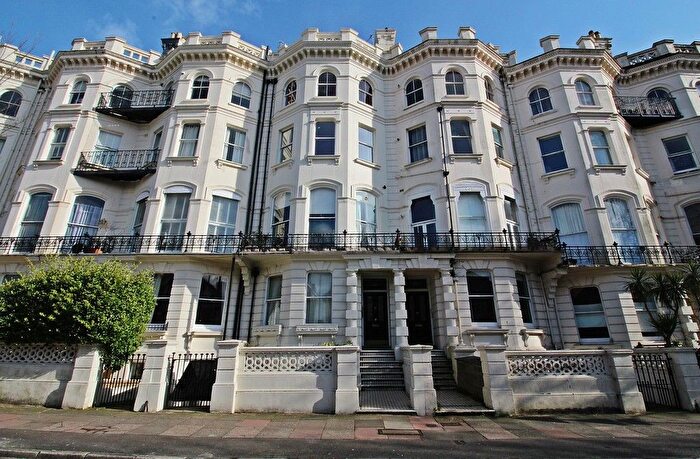 2 Bedroom Flat For Sale In Denmark Terrace, Brighton, BN1