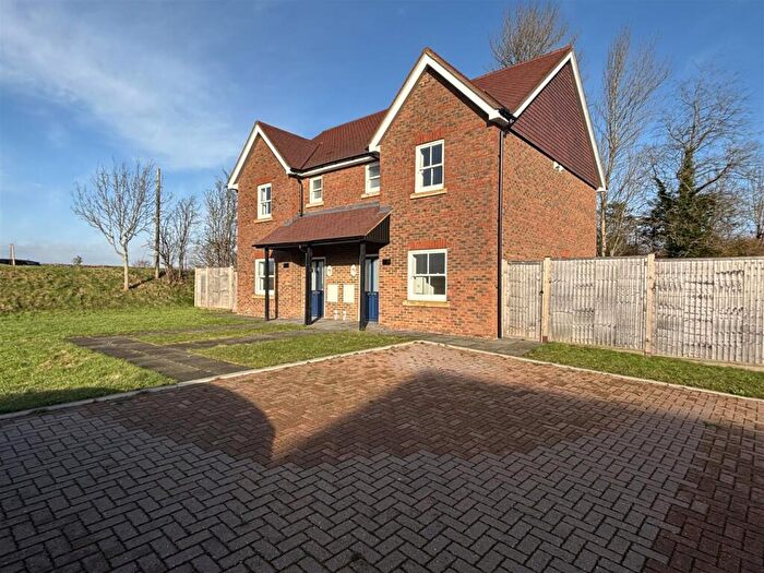 3 Bedroom Semi-Detached House To Rent In The Orchards, Ringmer, BN8