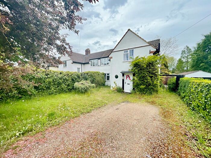 3 Bedroom Property To Rent In Cambridge Road, Cambridge, CB22