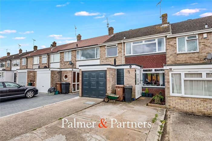 3 Bedroom Terraced House For Sale In Harrow Way, Chelmsford, Essex, CM2