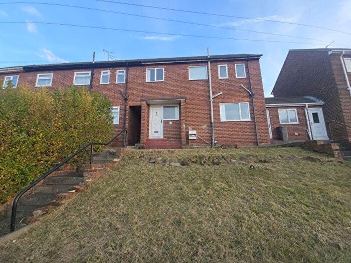 3 Bedroom Terraced House For Sale In Parkway, Guidepost, NE62