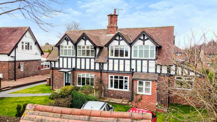 2 Bedroom Semi-Detached House For Sale In Pilley Green, Tankersley, Barnsley, S75