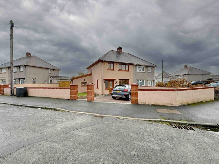 3 Bedroom Semi Detached House To Rent In Rufus Lewis Avenue, Gorseinon, SA4