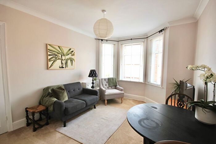 1 Bedroom Flat For Sale In Marline Road, Poole, BH12