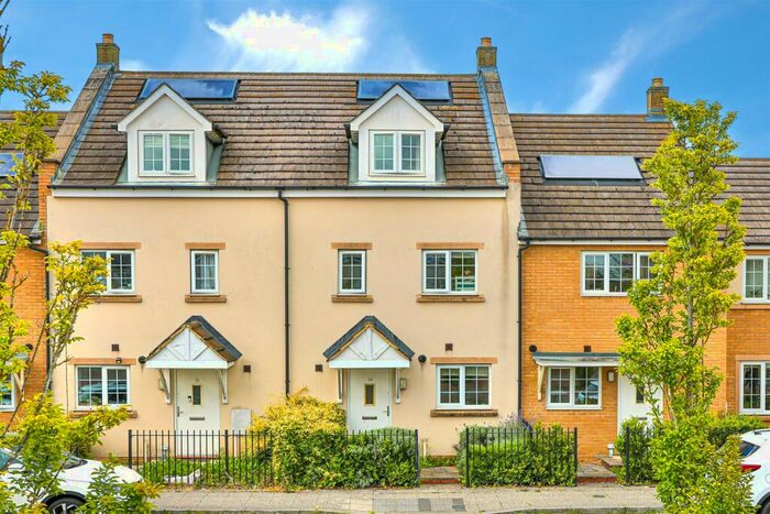 3 Bedroom Terraced House To Rent In Olympic Square, Corby, NN18
