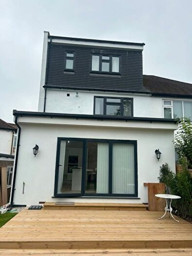 5 Bedroom Semi Detached House To Rent In Lovatt Close, Edgware, HA8