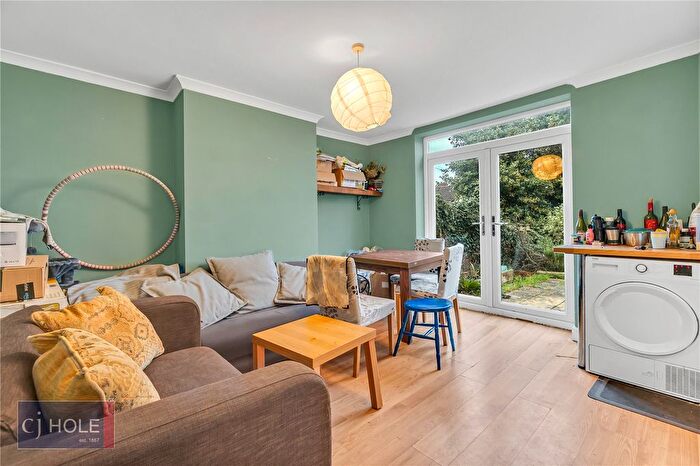 4 Bedroom Semi Detached House To Rent In Cropthorne Road, Bristol, South Gloucestershire, BS7