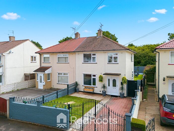 3 Bedroom Semi Detached House For Sale In Petersgate, Doncaster, South Yorkshire, DN5