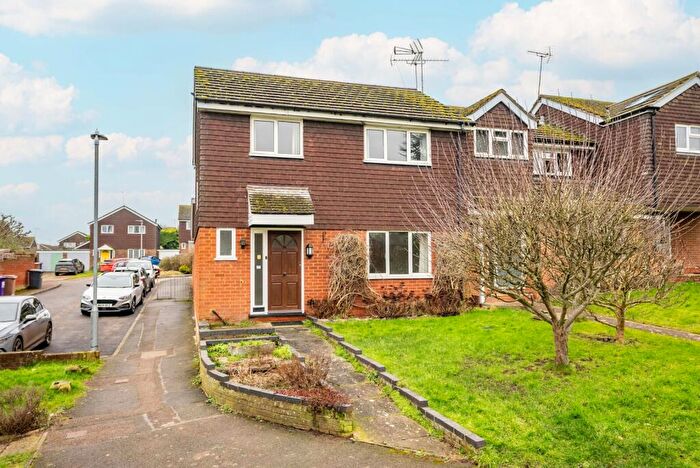 4 Bedroom End Of Terrace House To Rent In Parkfield Crescent, Kimpton, Hitchin, Hertfordshire, SG4