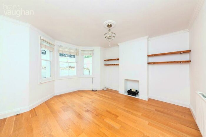 1 Bedroom Flat To Rent In Goldstone Road, Hove, BN3