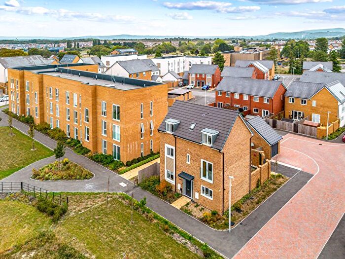 5 Bedroom Detached House For Sale In Robinson Place, Locking, Weston-Super-Mare, BS24