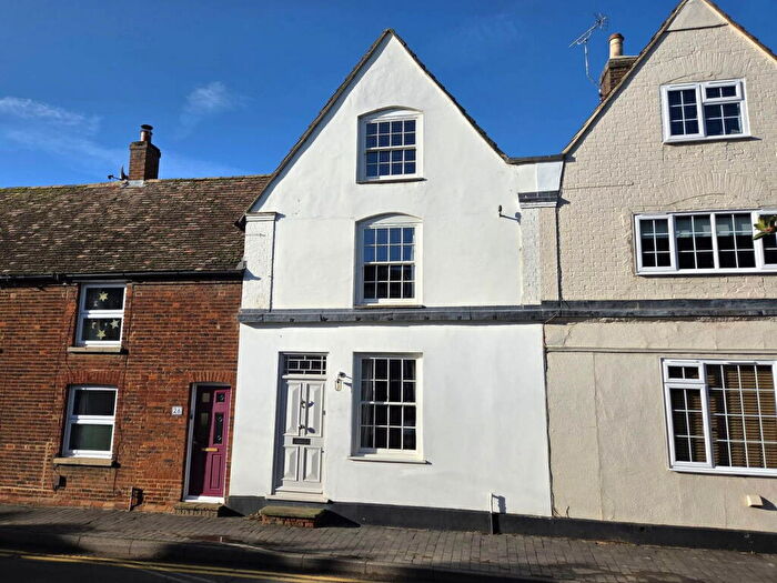 4 Bedroom Terraced House For Sale In Mill Street, Gamlingay, Sandy, Bedfordshire, SG19