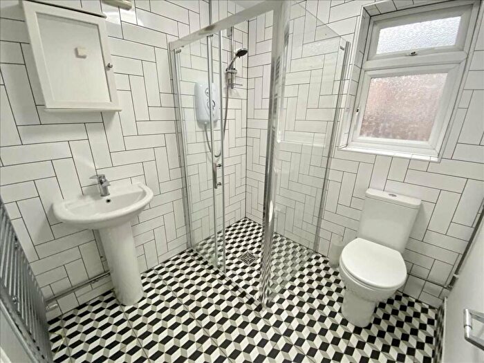 3 Bedroom Terraced House To Rent In Wolfa Street, Derby, DE22