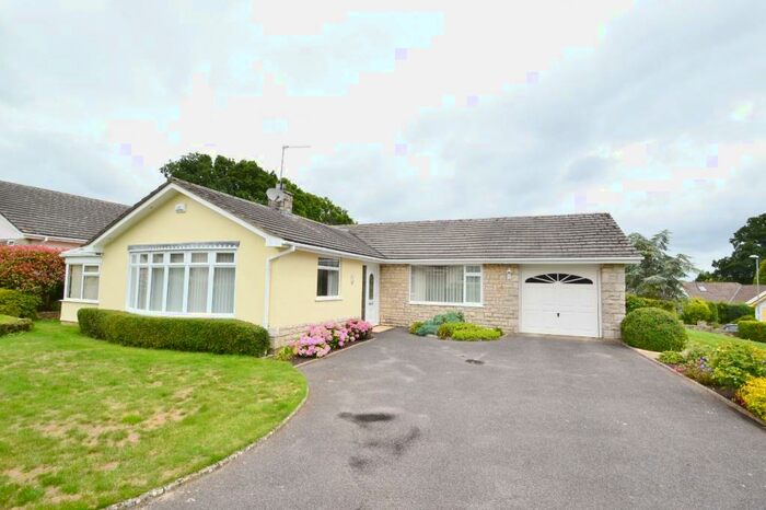 3 Bedroom Bungalow To Rent In West Parley, BH22