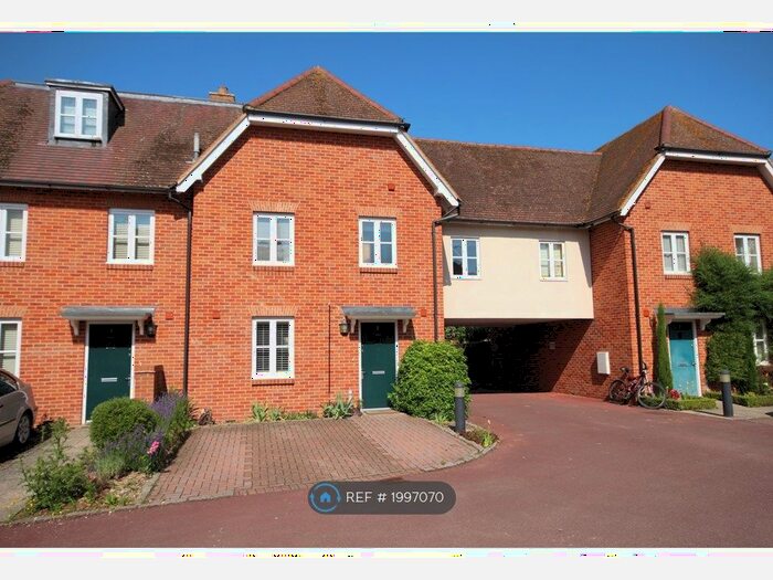 3 Bedroom End Of Terrace House To Rent In St. Anne's Mews, Wantage, OX12