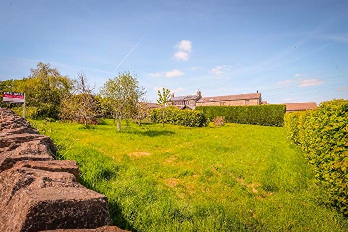 4 Bedroom Barn Conversion For Sale In Chapel Street, Golcar, Huddersfield, HD7