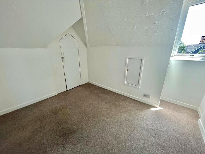 2 Bedroom Flat To Rent In Campbell Road, BH1