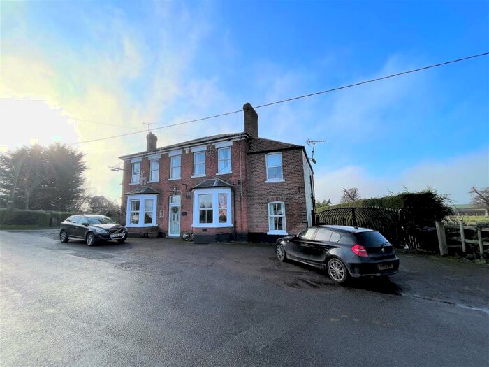 9 Bedroom Detached House For Sale In Oakle Street, Churcham, Gloucester, GL2