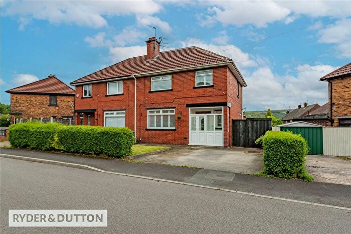 3 Bedroom Semi Detached House For Sale In Bourne Road, Shaw, Oldham, Greater Manchester, OL2
