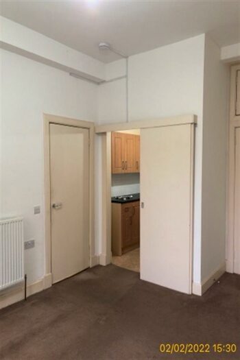 1 Bedroom Ground Flat To Rent In Robertson Avenue, Gorgie, Edinburgh, EH11