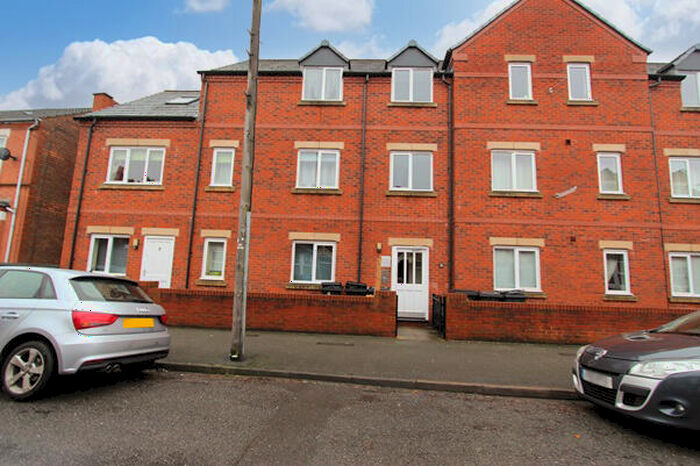 2 Bedroom Flat To Rent In Wellington Street, Long Eaton, NG10