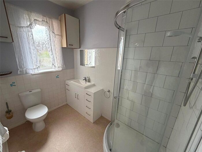 2 Bedroom Bungalow For Sale In Daneholme Avenue, Daventry, Northamptonshire, NN11
