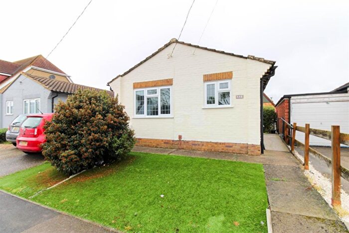 1 Bedroom Bungalow To Rent In Delfzul Road, Canvey Island, SS8
