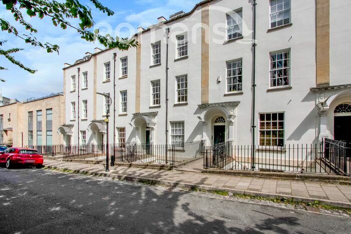 1 Bedroom Flat To Rent In Park Place, Clifton, BS8