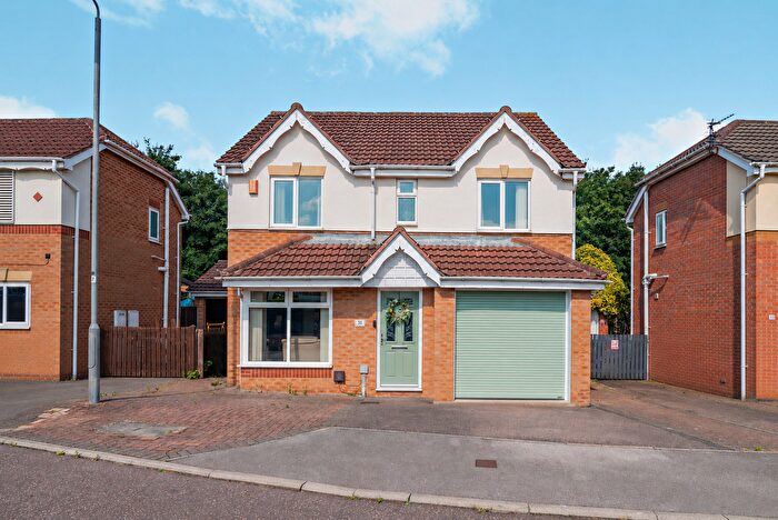 4 Bedroom Detached House For Sale In Pasture Drive, Castleford, West Yorkshire, WF10