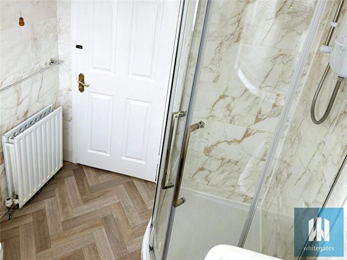 2 Bedroom Bungalow To Rent In Danebury Road, Brighouse, HD6