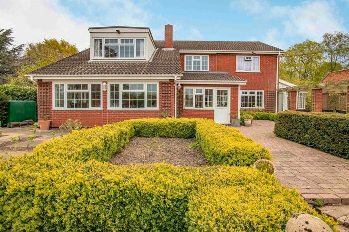 4 Bedroom Detached House For Sale In The Green, Wacton, Norwich, NR15