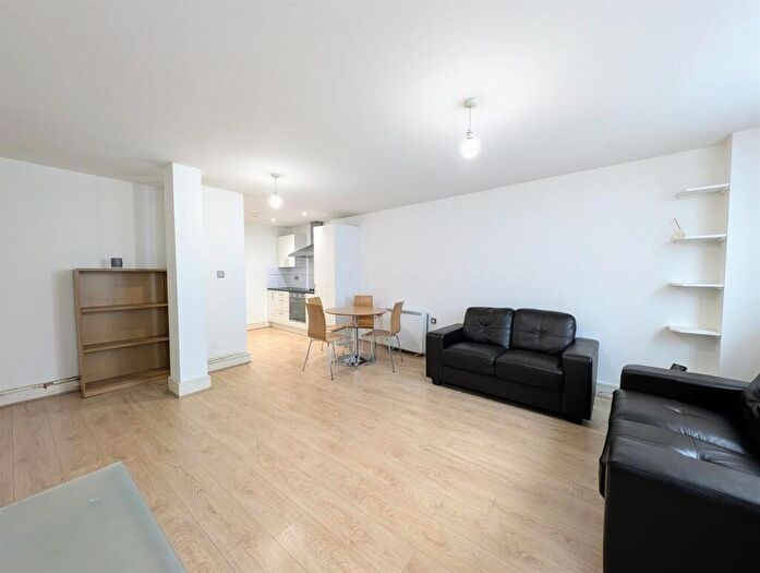 1 Bedroom Apartment To Rent In Temple Lane, Liverpool, L2